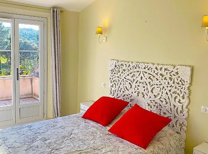 Maison Domaine Golf Country Club De St-tropez 펜션