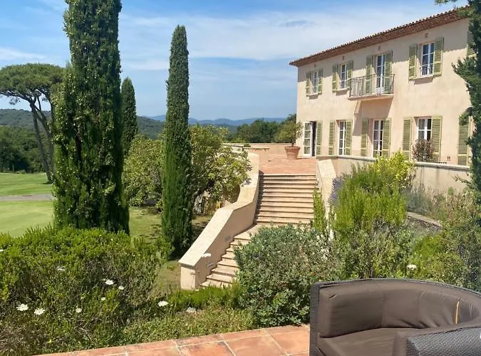Maison Domaine Golf Country Club De St-tropez 펜션 쎙뜨호뻬