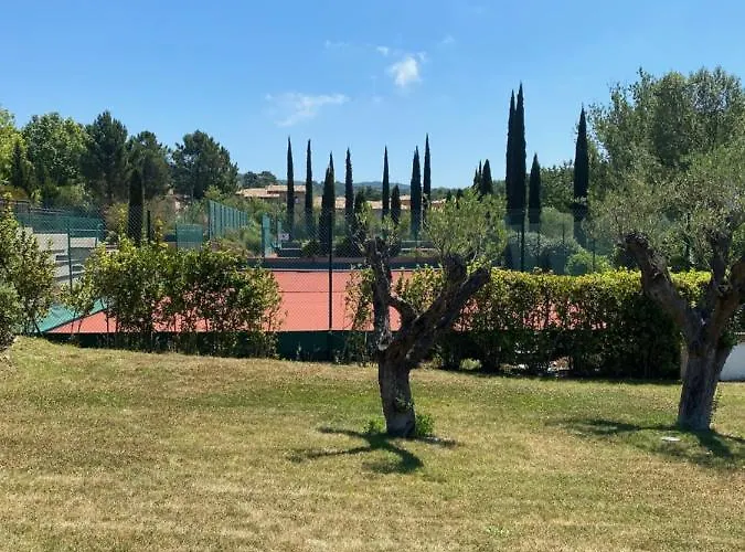 Maison Domaine Golf Country Club De St-tropez Ferienhaus Saint-Tropez